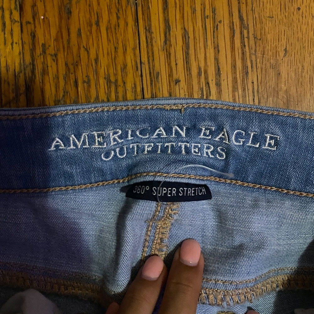 American Eagle Mid Rise Ripped Jeans - Picture 2 of 2